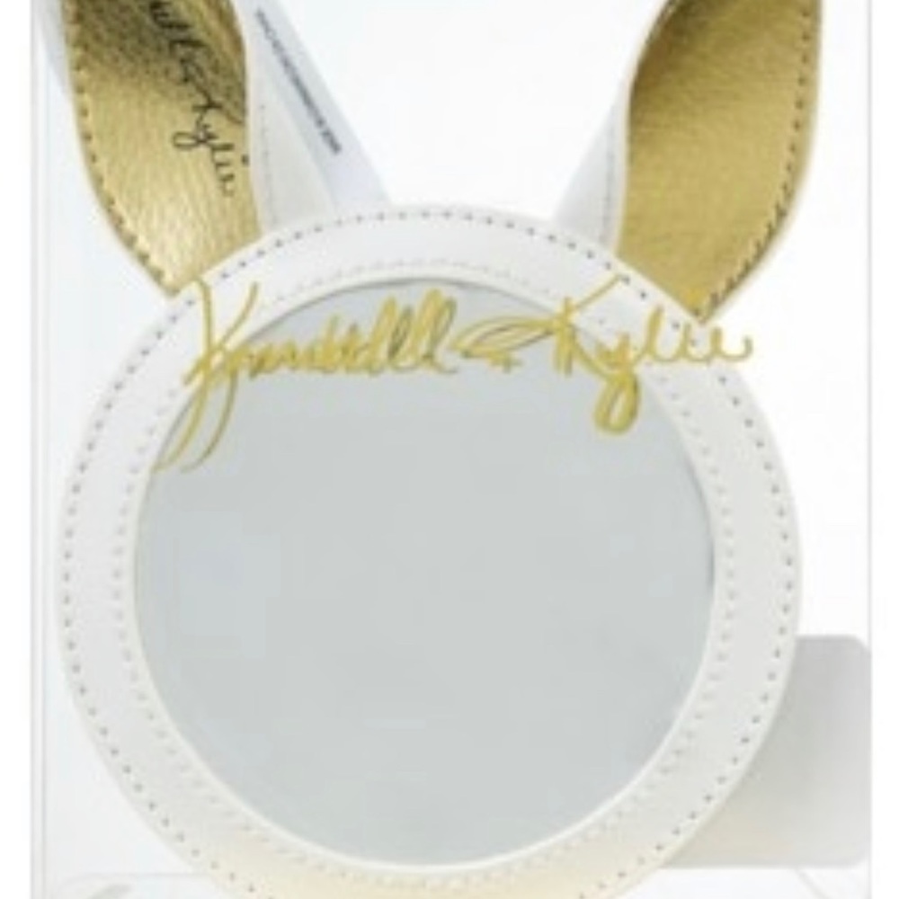 NWT Kendall and Kylie bunny ear travel mirror